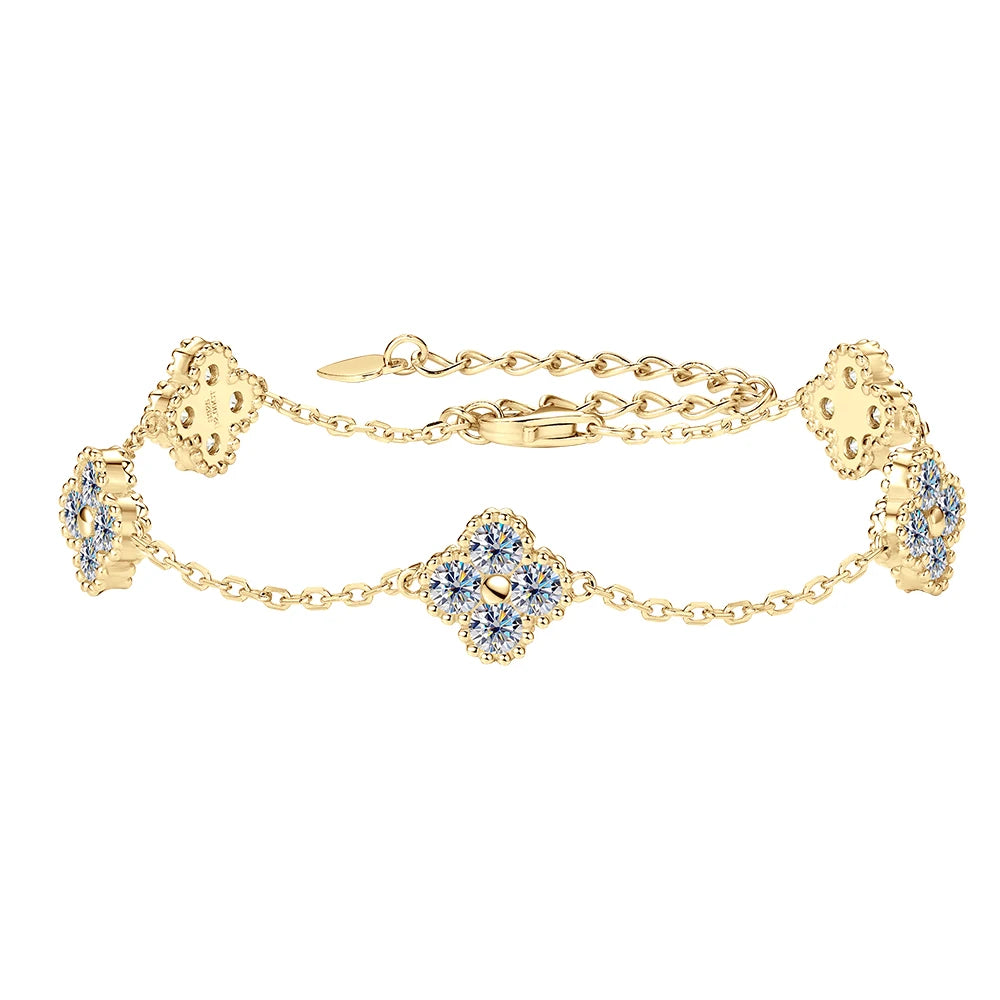 Kensington Clover Moissanite